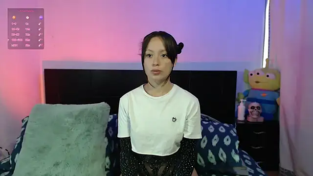 Snapshot of it_l chatting on November 2025 01:36:02 PM it l online show from November 2025 01:36:02 PM