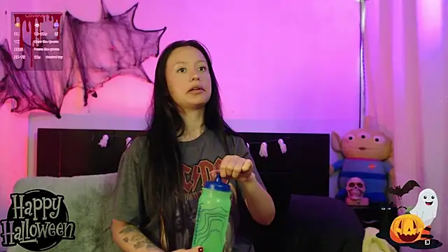 Snapshot of it_l chatting on October 2025 01:12:02 PM it l online show from October 2025 01:12:02 PM