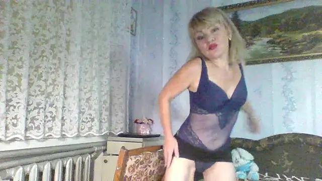 Annie Heart online show from September 2025 07:07:01 PM