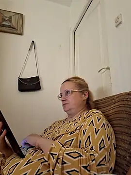 Snapshot of She-devilx chatting on September 2025 07:59:01 PM She-devilx online show from September 2025 07:59:01 PM