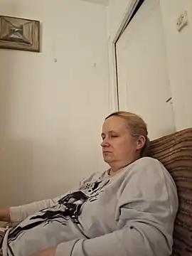 Snapshot of She-devilx chatting on September 2025 09:04:01 PM She-devilx online show from September 2025 09:04:01 PM