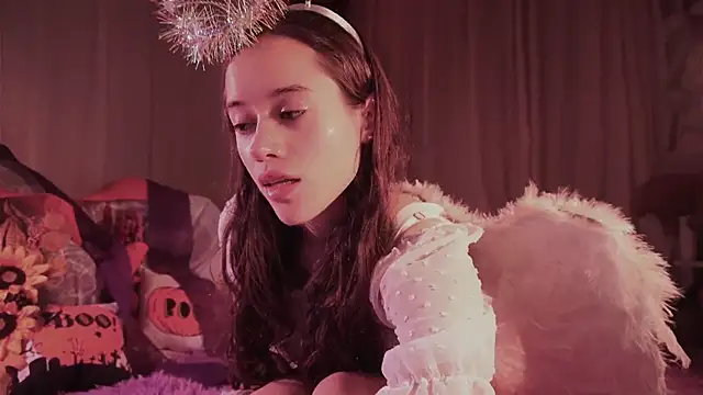  Avriles  online show from November 2025 01:34:01 AM