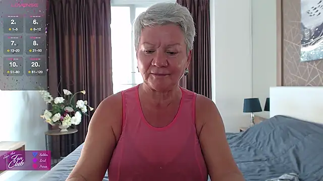 roxana brooks online show from December 2025 12:44:01 AM