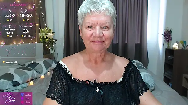 Snapshot of roxana_brooks chatting on April 2026 11:40:01 PM roxana brooks online show from April 2026 11:40:01 PM