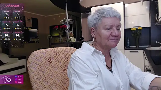 roxana brooks online show from November 2025 02:56:01 PM