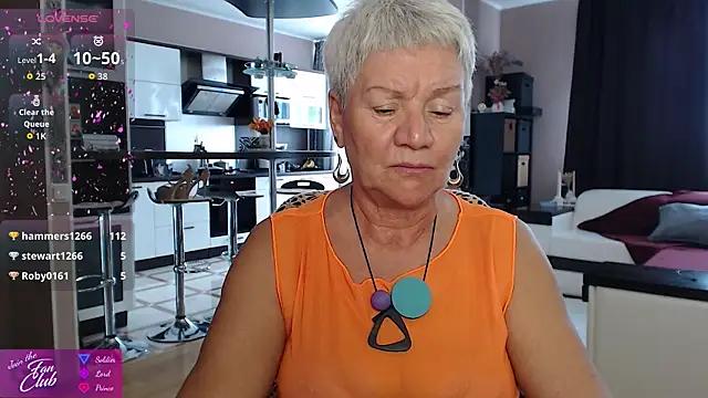 Snapshot of roxana_brooks chatting on June 2026 01:16:02 PM roxana brooks online show from June 2026 01:16:02 PM