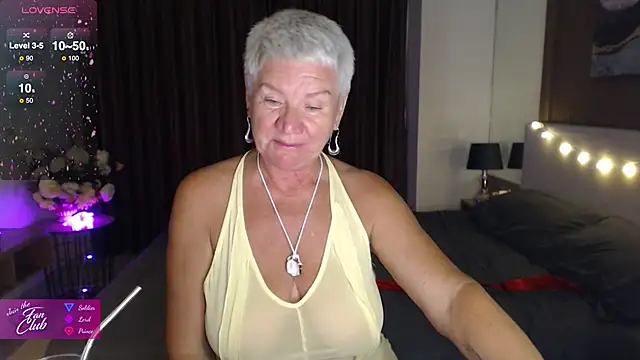 roxana brooks online show from January 2026 02:34:02 PM