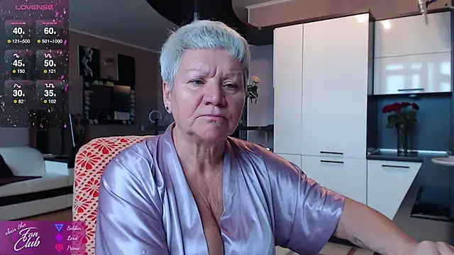 roxana brooks online show from October 2025 06:15:01 AM