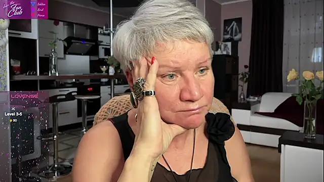 roxana brooks online show from February 2025 05:58:02 PM