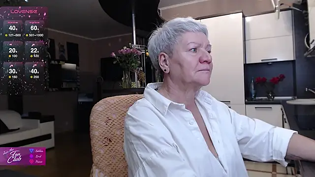 roxana brooks online show from November 2025 02:11:01 PM