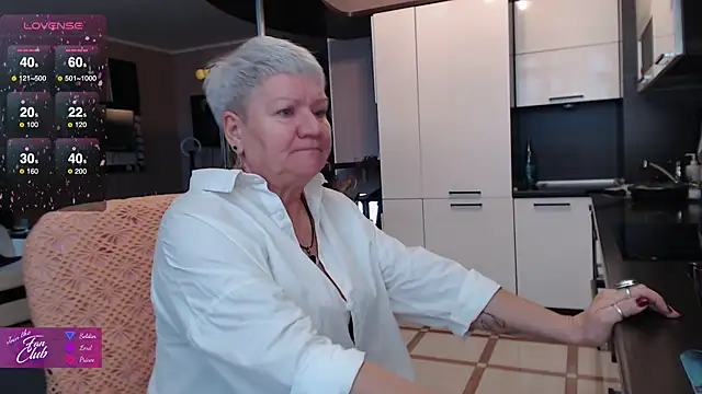 roxana brooks online show from November 2025 09:13:01 AM