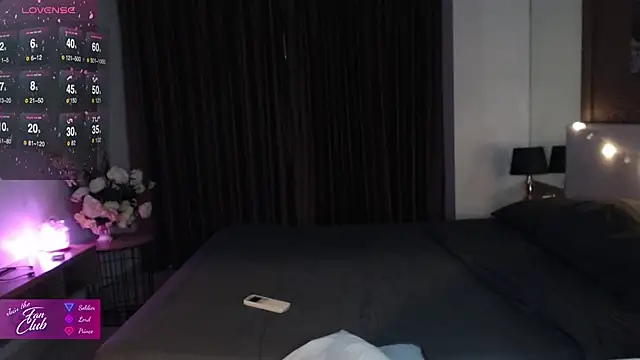 roxana brooks online show from January 2026 02:53:02 PM