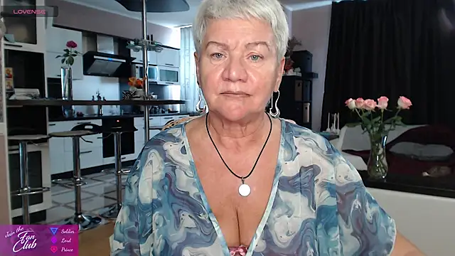 Snapshot of roxana_brooks chatting on August 2026 01:49:02 PM roxana brooks online show from August 2026 01:49:02 PM