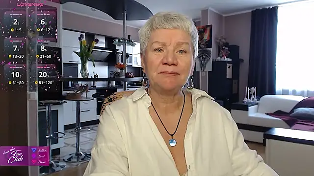 roxana brooks online show from March 2026 02:43:01 PM