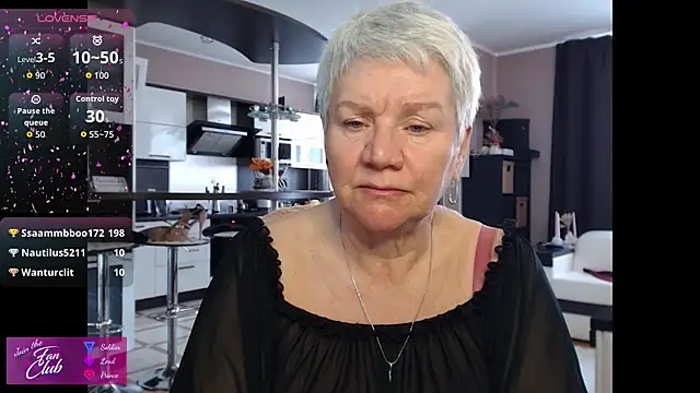 roxana brooks online show from April 2026 02:18:02 PM