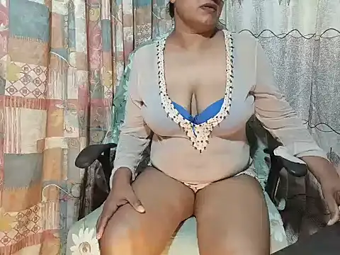 Snapshot of shani-akki chatting on December 2024 06:23:02 PM shani-akki online show from December 2024 06:23:02 PM