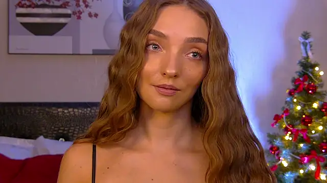 VirginieCruz online show from December 2025 07:15:02 PM