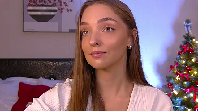 VirginieCruz online show from December 2025 07:15:01 PM