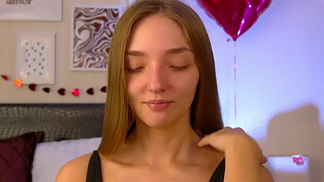 VirginieCruz online show from February 2026 05:29:01 AM