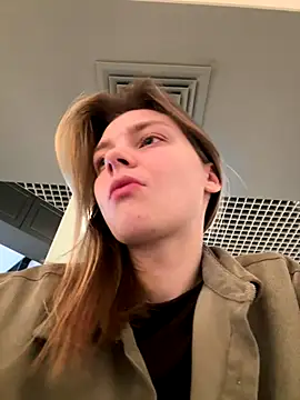 Snapshot of ValenciaShock chatting on December 2025 06:38:02 AM ValenciaShock online show from December 2025 06:38:02 AM