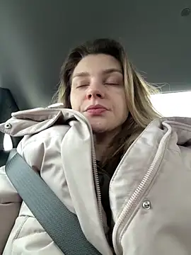 Snapshot of ValenciaShock chatting on February 2026 06:44:01 AM ValenciaShock online show from February 2026 06:44:01 AM