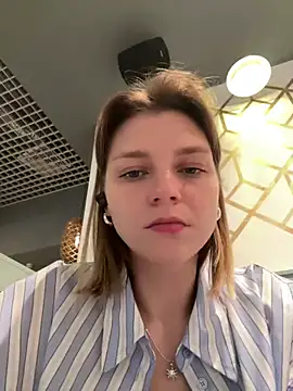 Snapshot of ValenciaShock chatting on July 2026 07:17:01 AM ValenciaShock online show from July 2026 07:17:01 AM