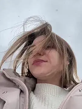 Snapshot of ValenciaShock chatting on February 2026 06:57:02 AM ValenciaShock online show from February 2026 06:57:02 AM