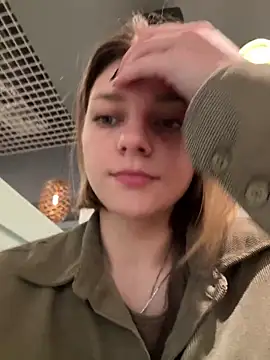 ValenciaShock online show from April 2026 07:11:02 AM