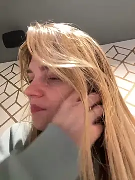 ValenciaShock online show from November 2025 06:40:02 AM