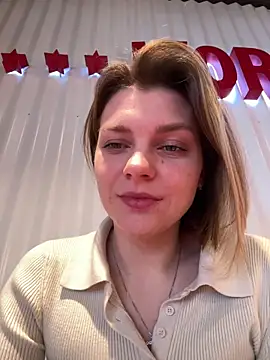 Snapshot of ValenciaShock chatting on March 2026 06:43:02 AM ValenciaShock online show from March 2026 06:43:02 AM