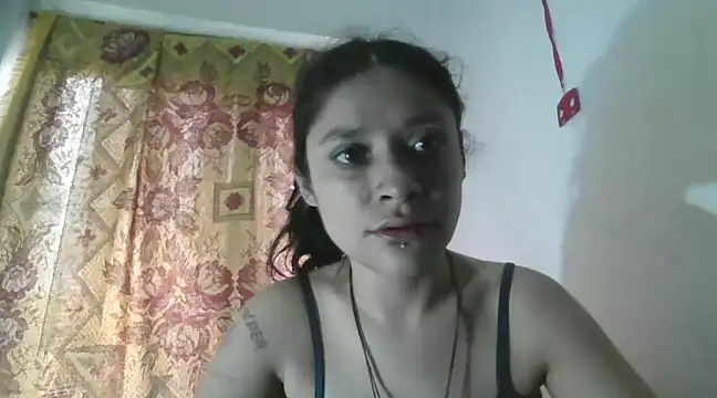 TamaraNauthy online show from December 2024 04:00:01 PM