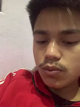 Hullax online show from April 2026 01:18:01 AM