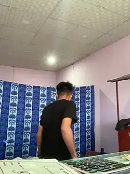 Hullax online show from March 2026 02:57:01 AM