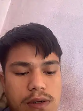 Hullax online show from November 2025 02:27:02 AM