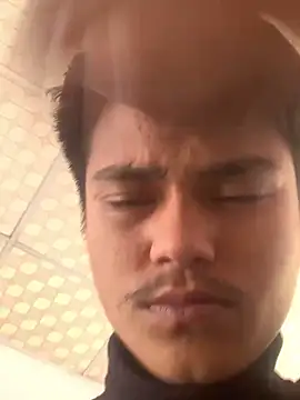 Hullax online show from December 2025 05:08:02 AM