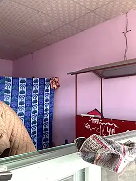 Hullax online show from February 2026 02:56:01 AM