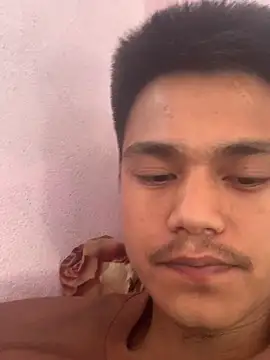 Hullax online show from February 2026 03:39:01 AM