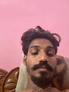 yo19boy online show from February 2026 07:05:01 AM