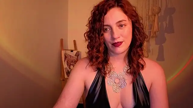 Snapshot of Mala_Bad chatting on May 2026 04:35:01 PM Mala Bad online show from May 2026 04:35:01 PM