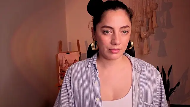 Mala Bad online show from December 2025 03:36:02 PM