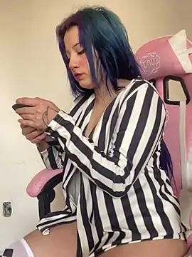 Lucygothic online show from January 2025 10:11:02 PM