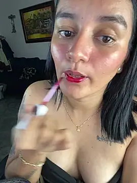 Snapshot of Lucia-Candy chatting on March 2025 12:42:02 AM Lucia-Candy online show from March 2025 12:42:02 AM