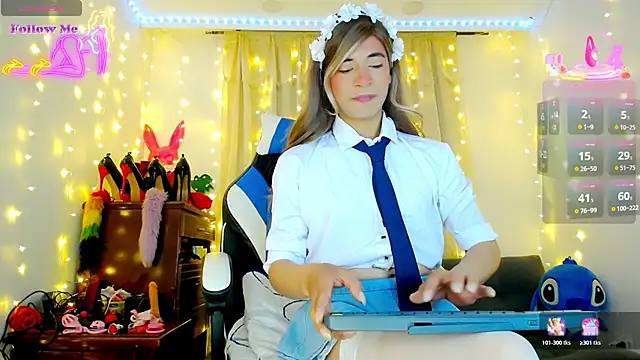 Aleexx    online show from February 2026 10:37:02 AM