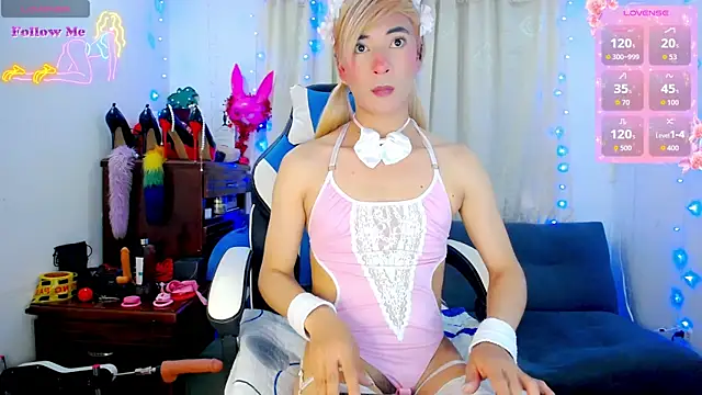 Aleexx    online show from December 2025 12:19:02 PM