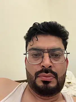 hot rajat online show from May 2026 01:23:01 PM