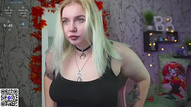 Moon Valkyrie online show from October 2025 09:42:02 AM