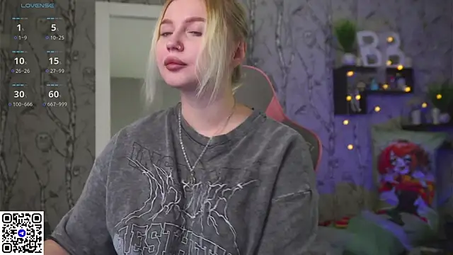 Moon Valkyrie online show from November 2025 09:53:01 AM