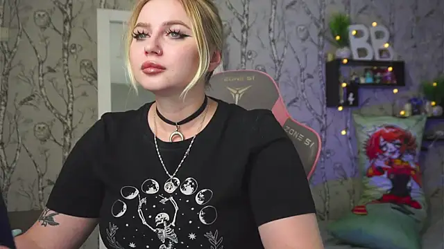Moon Valkyrie online show from March 2026 09:33:02 AM