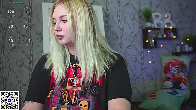 Moon Valkyrie online show from December 2025 09:13:02 AM