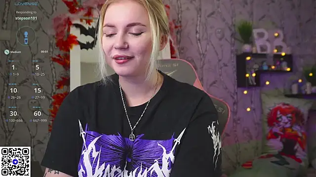 Moon Valkyrie online show from October 2025 08:59:01 AM